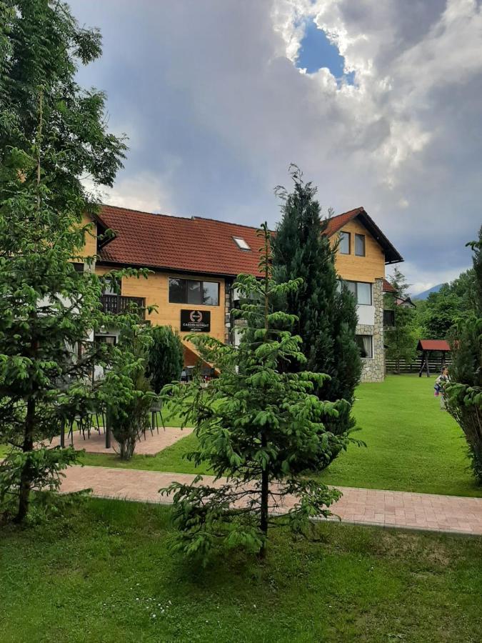 Garden Retreat Junior (Adults Only) Hotel Bran  Eksteriør billede