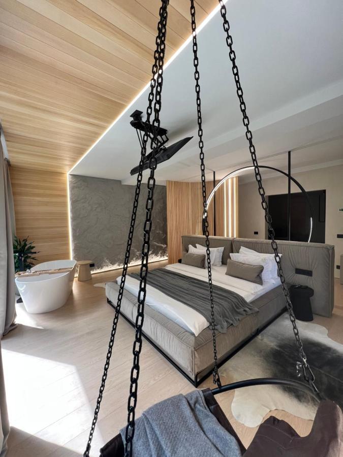 Garden Retreat Junior (Adults Only) Hotel Bran  Eksteriør billede