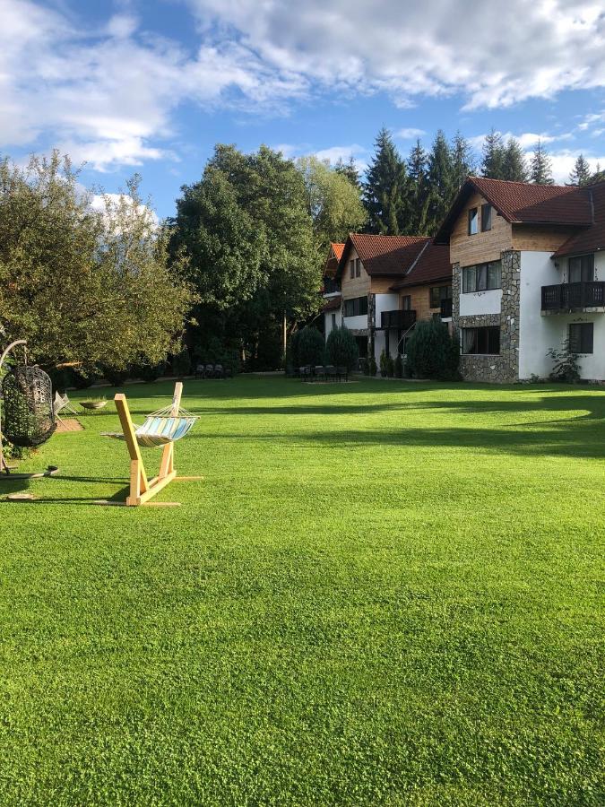Garden Retreat Junior (Adults Only) Hotel Bran  Eksteriør billede